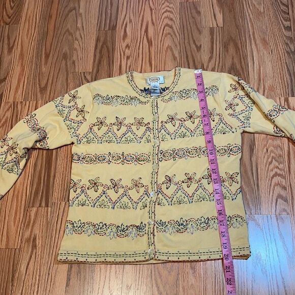 Yellow Cardigan, embroidered  Sweater, XS - Picture 7 of 7